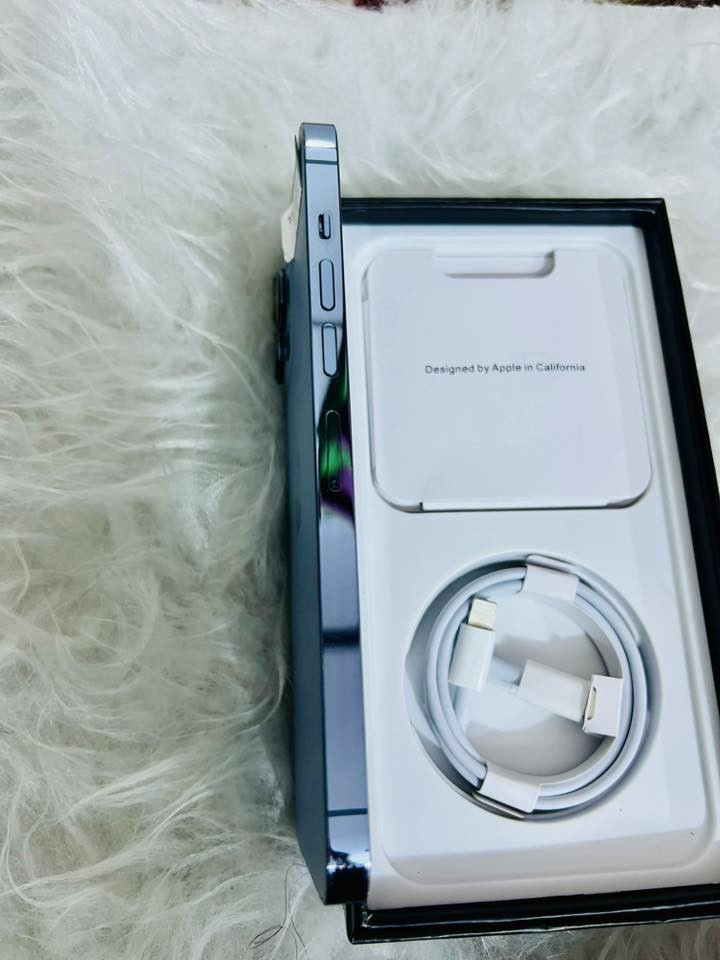 سلام عليكم أيفون 13 برو ماكس ‏عربي شرق أوسط باللون المميز البحري ذاكرة 256 بطارية 93 بلادية غير محفزه عربي شرق أوسط الجهاز كله بلادي بحالة الوكالة شرط الفحص وين ما يعجبك كفالة عامة وتر بروف نظافة 100% 100 شخط واحد ما به جهاز أخذ جديد معنى كلمة عربي شرق وسط ملحقات المكان الناصرية المركز قرب من منطقة شموخ
***********
