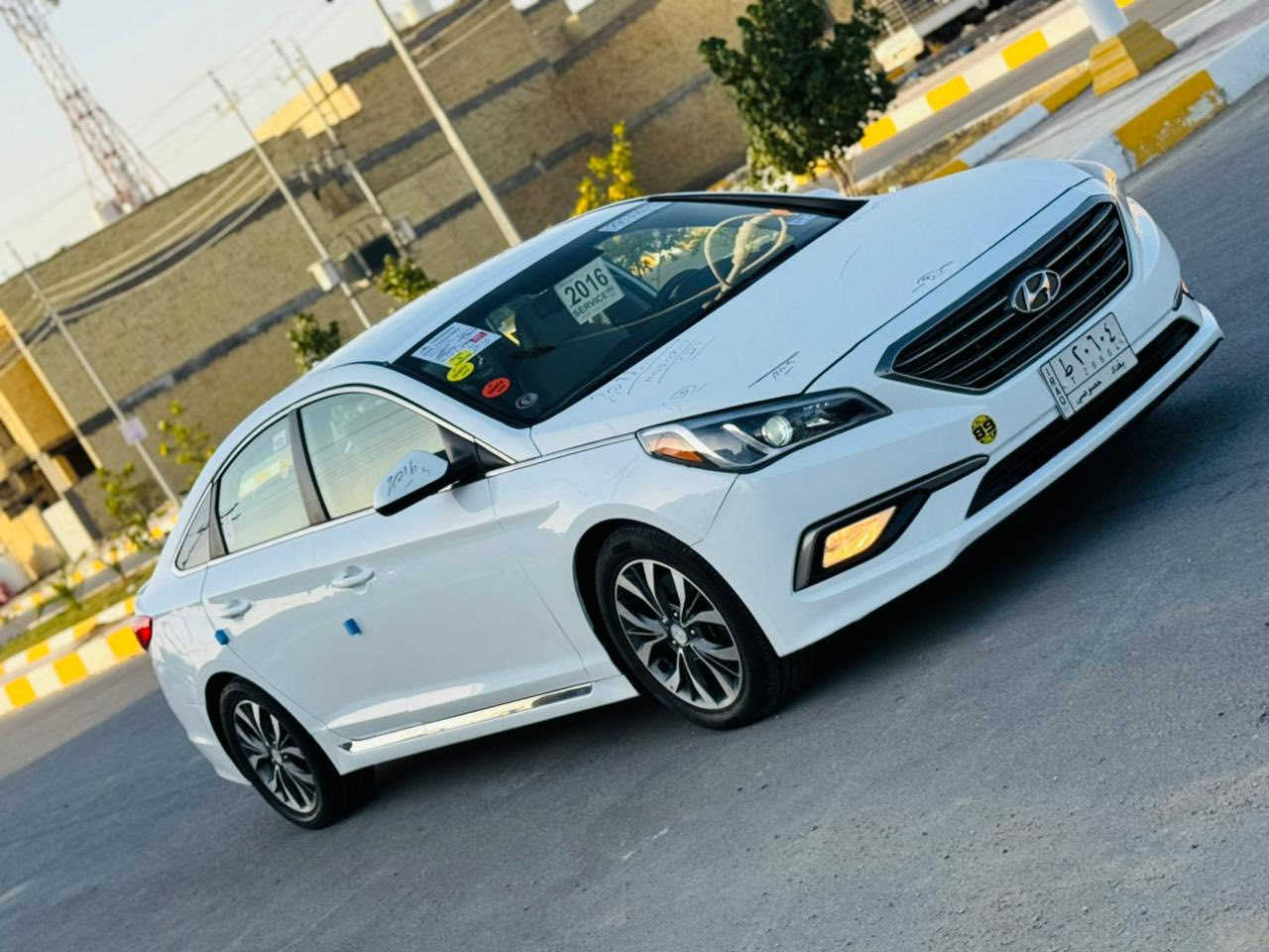 سوناتا 2016 رقم بغداد حره مشروع وطني
أمريكي بيها صبغ جاملغ وباب امامي فقط بدون ضرر داخلي محرك 2400
 شاشه كأمره تحكمات  براجكتر 

السعر 117 وبيه مجال شراي ينتصل ع رقم. ***********  مكان سياره ناصريه
