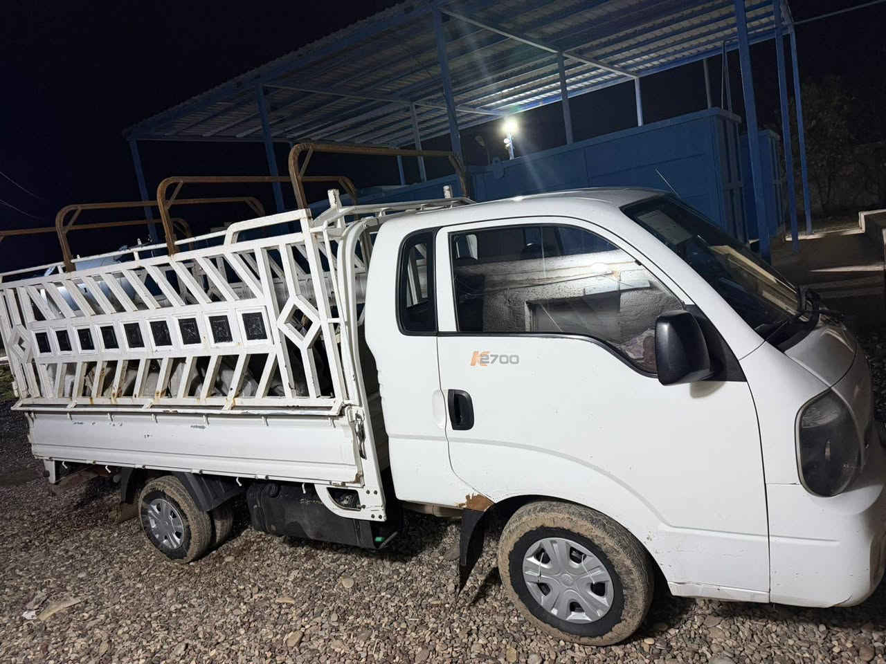 سلام عليكم ورحمة وبركاته كيه حمل موديل ١٣رقم صلاح الدين اباسمي  السعر ١١٥ رقم الهاتف *********** السيارة كفاله عامه شرط الفحص  محرك معمر جديد بدلت دهن مرة وحدة مكفولة من الصبق شاصي كير كهربائيات شرط اي ضرر مابيهة وتحياتي
