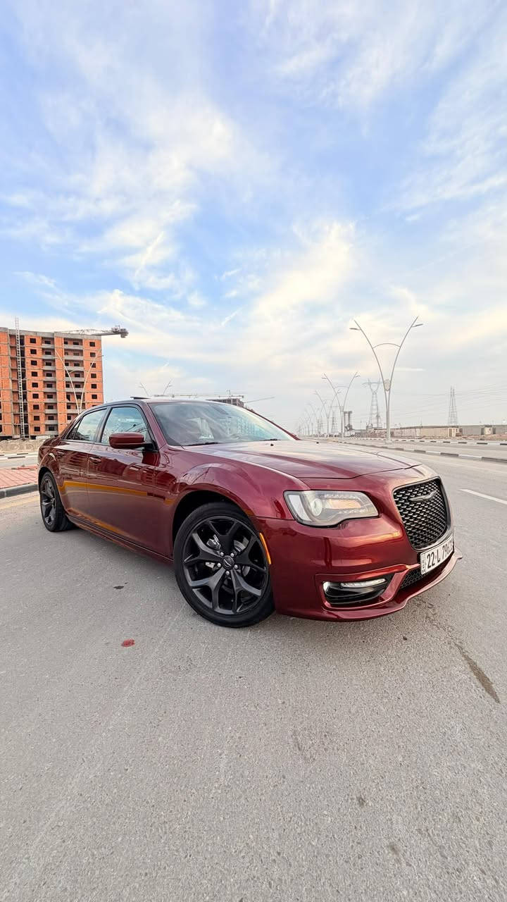 سلام عليكم من رخصت الادمن المحترم كرايسلر اوبامه موديل  2019 رقم اربيل
وارد كندي كلين تايتل كفاله عاامه
مكينه كير كفاله
المسافةالمقطوعه55  m
حجم المحرك 3600
مواصفات Sكولد
* داخل اسود جلد
* كامره خلفيه
* مصابيح امامية زنون مع بلوجكتر LED .
* ويل قياس 20 انج .
* استيرن كهربائي
* شاشه كبيرة مع نظام ملاحة نفكيشن GPS .
* مقاعد أمامية كهربائية عدد 2 . .
* مقاعد أمامية تبريد وتدفئة .
* مقاعد خلفية تدفئة .
* تشغيل عن بعد . .
* تدفئة ستيرن .
* محدد سرعة . .
* كاميرا خلفية دوارة.
* مرايا رادار مع ترحيب متحسسة للاضاءة
* دخول ذكي (بصمة) .
مكان السيارة البصره 
للاستفسار عن السعر واي تفاصيل اخرئ الاتصال متوفر واتساب
***********
