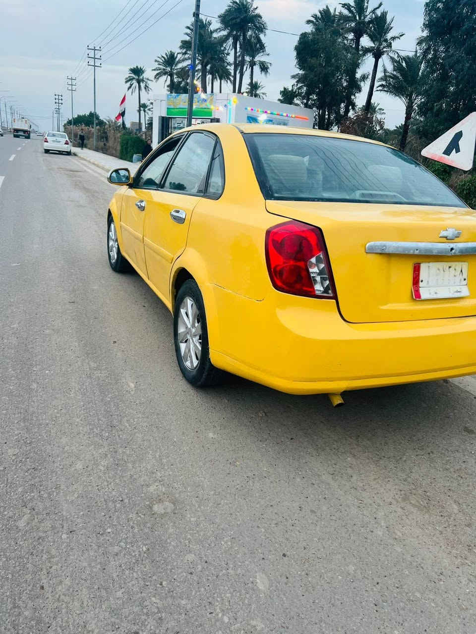 السلام عليكم اوبتره مديل 2011 مكفوله من كلبه وضربه وتبديل بيه تكحيل صبق محرك وكير مكفول لا يبخر ولا ينقص اوته ماتيك حداده جديده تخم تاير ويل كب كهربائيات كله شغاله تبريد وتدفه شقالهت شاشه تحكم ستيرن لسعر 45 لشراي يتصل *********** بي واتساب مكاني ميسان العماره
