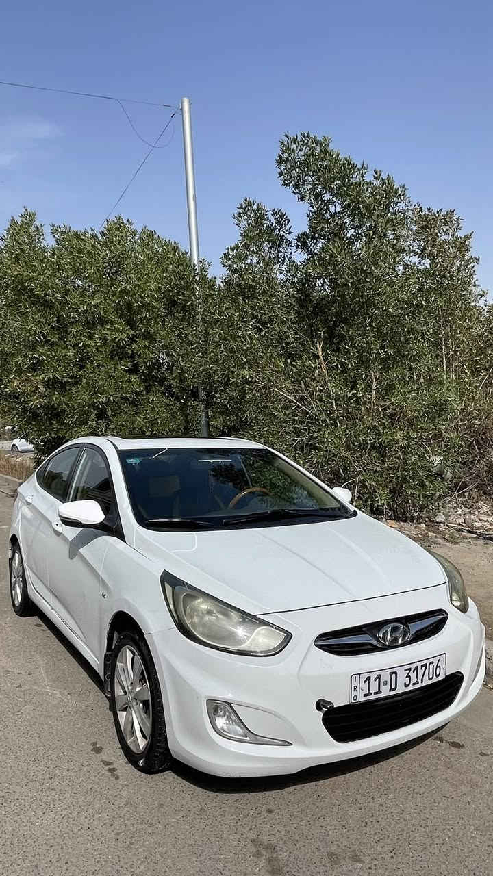 سلام عليكم اكسنت 2013 خليجي 1600 دوش فول مواصفات فتحه شاشه اشاير بل مري خمس تجوات ستيرن صاج اربعه دسك السياره بيه مكانين صبخ الي مأشره بالصوره مكاني بغداد للاستفسار *********** السعر 100 وبيه مجال للطيبين
