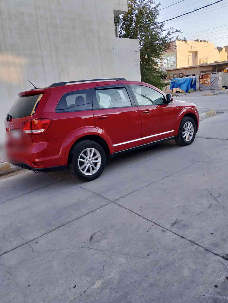 سلام عليكم دوج جورني موديل 2017 رقم سليمانيه السنويه والرقم جديد لحد 2030 شرط التحويل والوكاله وبيها دفتر بانزين السياره بصمه وشاشه جبيره وسبعه راكب تبريد 3 قطع والمحرك 6 سلندر مابيها اي عيب  ضرر السياره  جامرلغ  وباب  بدون دواخل بدون ارباك سعر السياره 138 وبيها مجال عنواني كركوك للستفسار *********** كركوك, العراق
