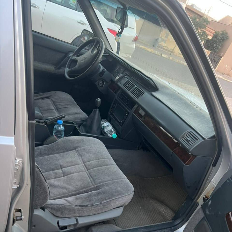 نیسان سدرکی 2001 سلڤەر 
زۆر جوان ماوەتەوە بۆغی نییە 
لێدراوی نییە ناوی لەحاسیبەیا نییە 
ڕەقەمی سلێمانییە 
سەنەوی تازەیە گێری عادییە 
چوار تایەی تازەی لەسەرە 
یەک دینار مەسرفی نییە

سـعـر : لە کۆمێنت داوابکە ڕاستەوخۆ بۆت دێت 📥 

گێر و مەکیەنەی بەشەرت 
هیچ کێشەیەکی تێدا نییە 

ژمارەی خاوەنەکەی 
***********
