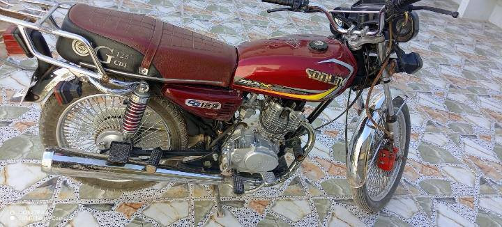 دراجة للبيع ما نقص اي شي
مديل 23
السعر خاص علة هاذة الرقم 

***********

مكان ديالى جلاولاء
