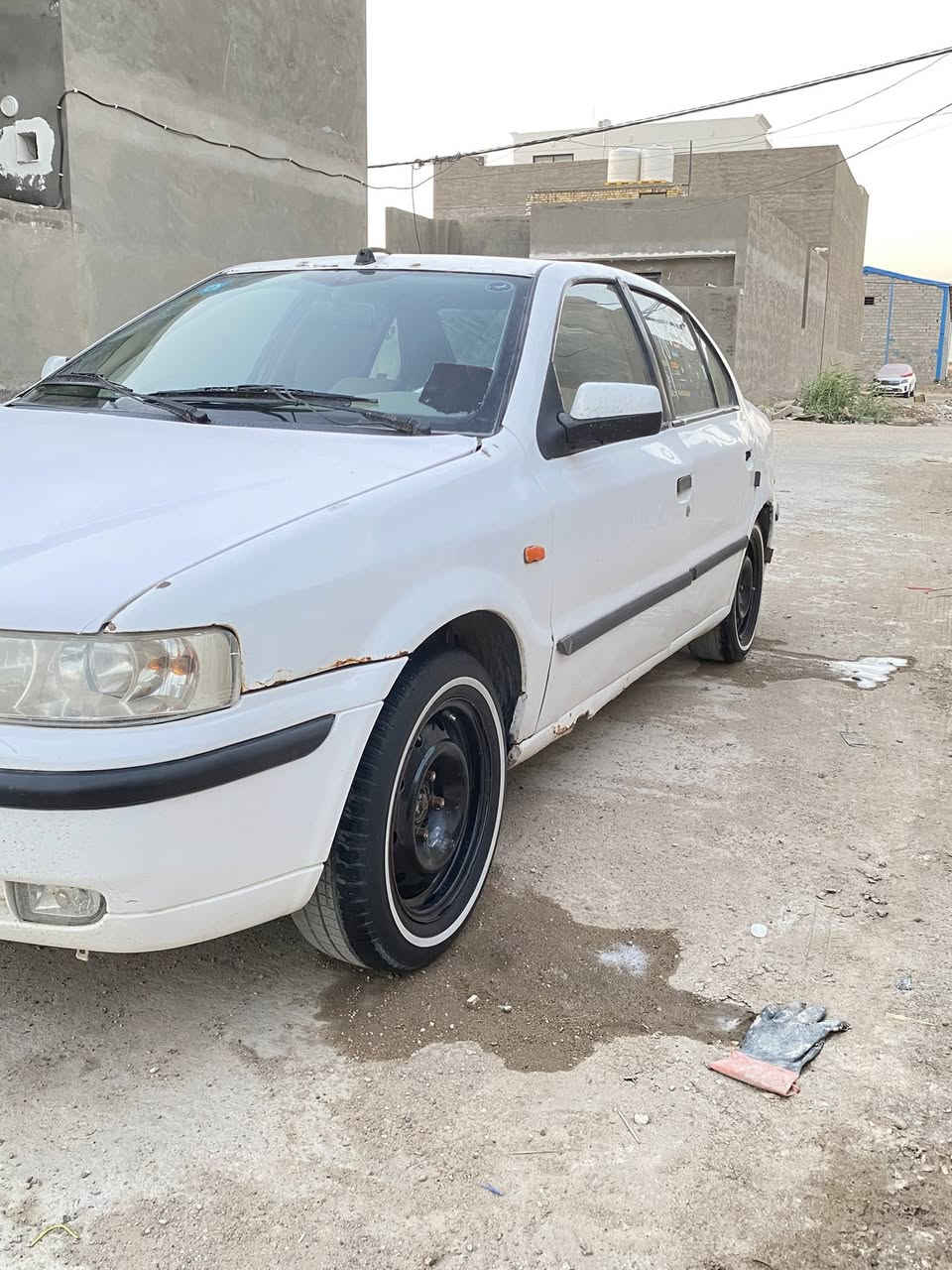 سمند مديل 2011 رقم نكليزي سنويه الحد 2031 مشروع وطني مداور ثاني يوم تبريد شغال لايت زنون  حداديهً خلفيه نضيفه الاماميه 90%  سياره شغاله بس بيها صوت بلمكينه مكاني الكوت السعر 30  وبيها مجال حك الجيه  ***********
