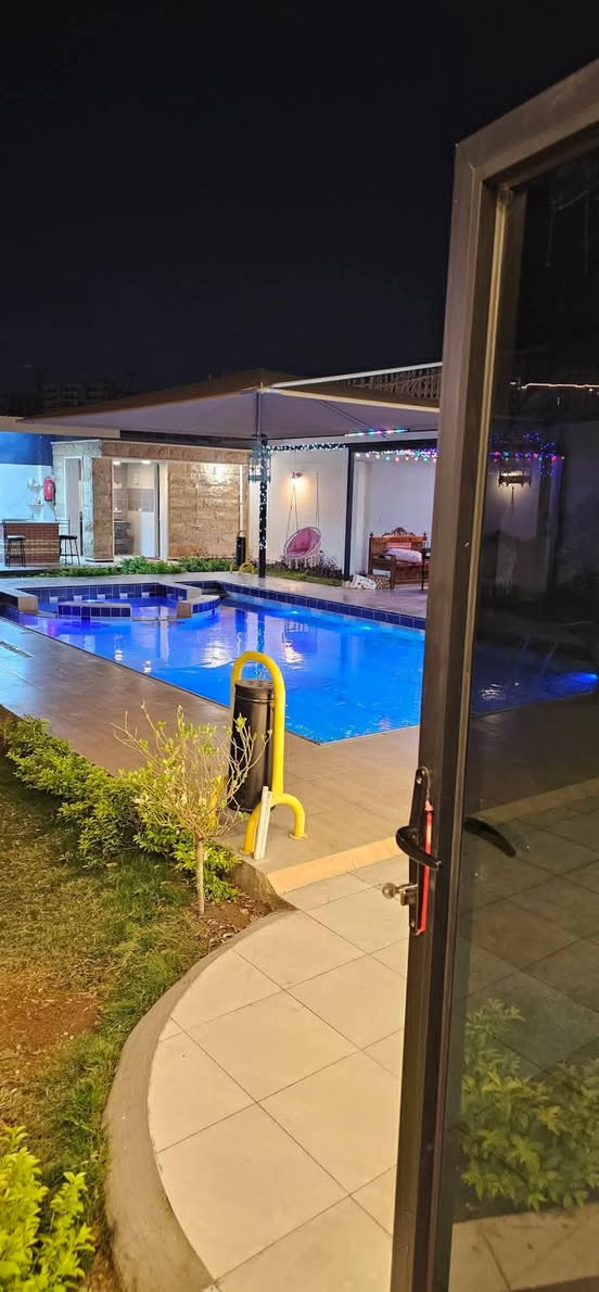 مزرعة ياقوتة موثقة بتطبيق اجرلي العنوان بغداد البياع ***********
