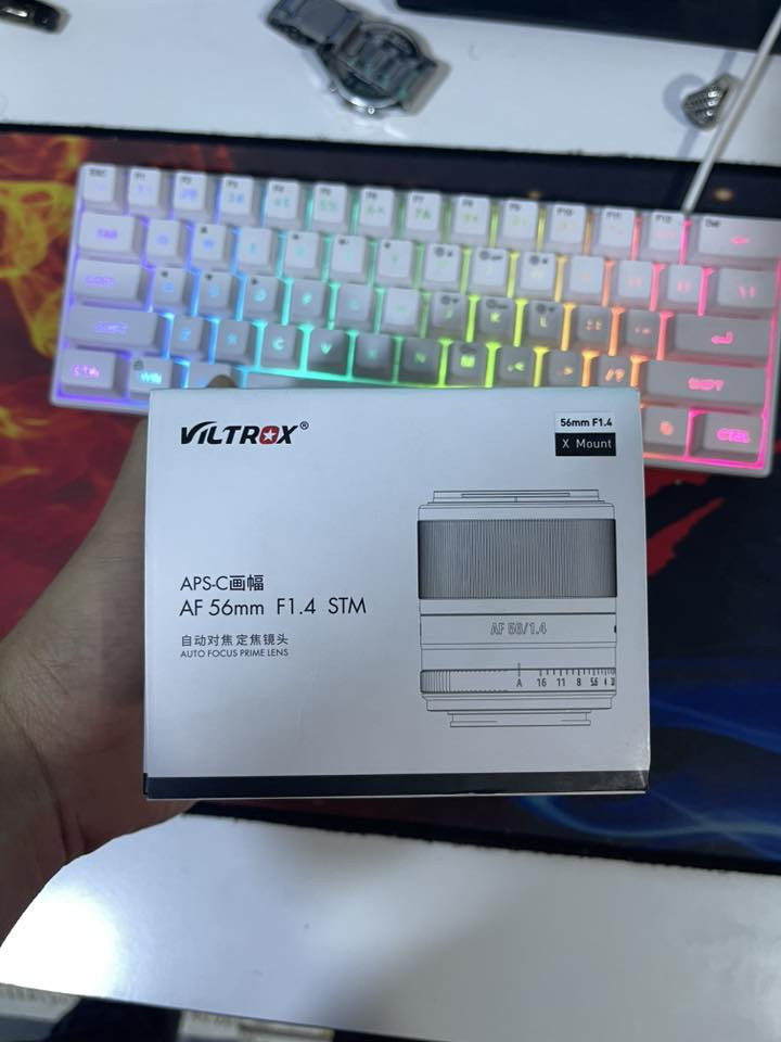 fujifilm XT-4 للبيع كامرة
الغنية عن التعريف فوجي فيلم xt-4
الكامرة نضيفة واستعمال نضيف ومحافظ عليها
شترها كدامكم 12974
العدسات اللي وياها
Sigma 30mm f1.4
Viltrox 56mm f1.4
على الكامرة موجود كيج من شركة Smallrig
+ side handle من sirui
كل الاكسسوارات براندات معروفة
الكامرة هاي وحش بمعنى الكلمة
ملاحظة كل باكيتات الاغراض اللي معروضة موجودة ومحافظ عليها بضمانها السعر مليون و٧٦٠ وبيها مجال للشراي
متوفر توصيل
***********
