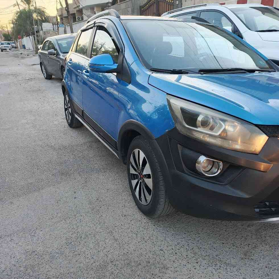 سلام عليكم بايك x25 صيني موديل 2019 سيارة جاهزة بيها اربع قطع صبغ وبنيد بارد رصعة تبريد كمبريسر بي ضعف يعني تبريد ضعيف يراد إدامة لتبريد سيارة تخم تاير محرك كير خير من الله رقم بغداد بأسمي تحويل ثاني يوم سيارة خير من الله بس يراد ترتيبات سويهة ونواقص بسيطة صندوك تبديل سعر 55 وبيها مجال للطيبين للاتصال /*********** بغداد, العراق
