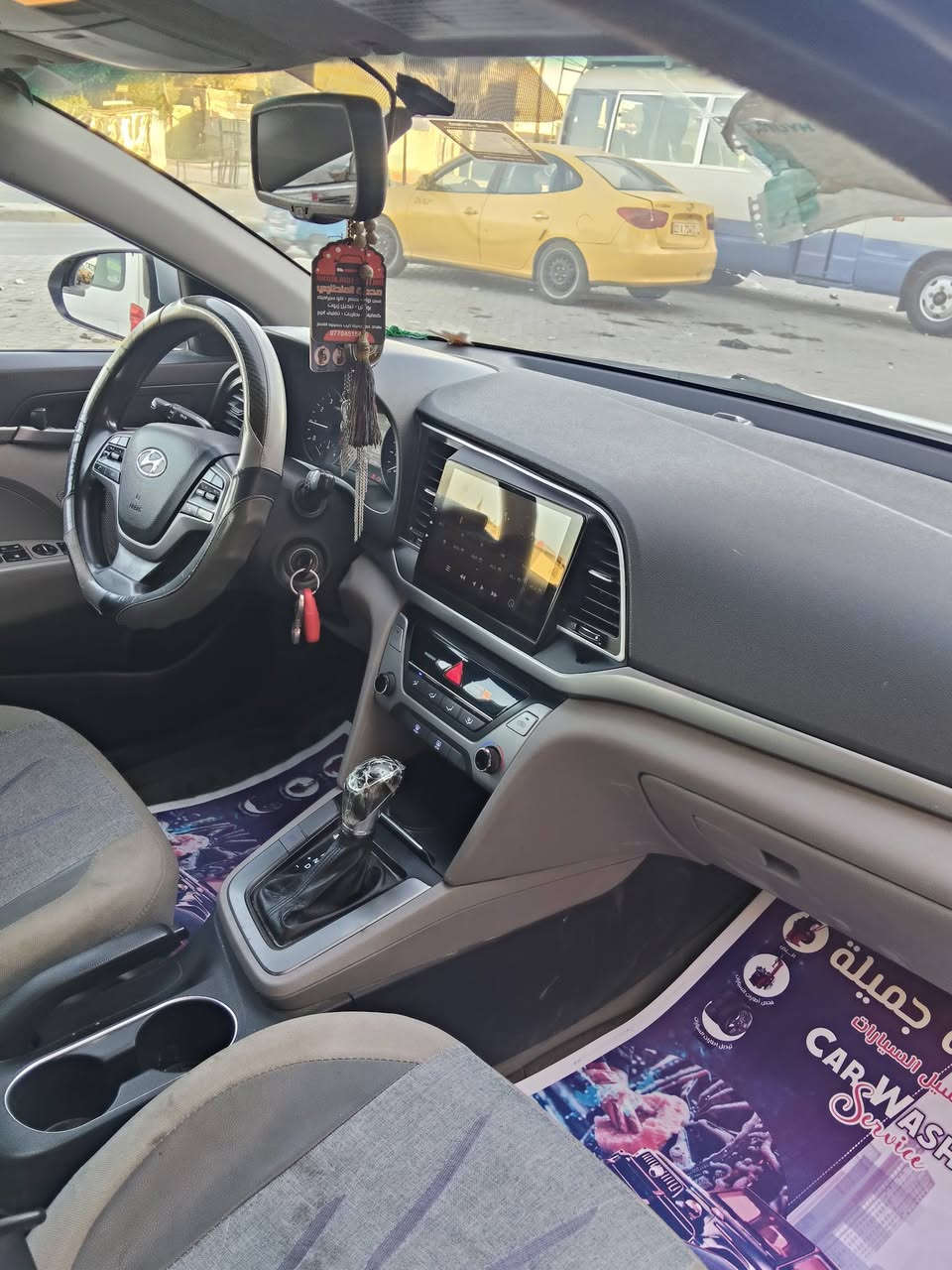 السلام عليكم النترا موديل 17 امريكي نص فول كير محرك خير من الله  صدر بحاله جيده رقم بغداد انكليزي محرك 2000  تخم تاير جديد شاشه تحكم الكيرثلاثة انضمه سبورت وعادي وقتصادي بسعر 107 وبيه مجال رقم الهاتف ***********    مدينه الصدر
