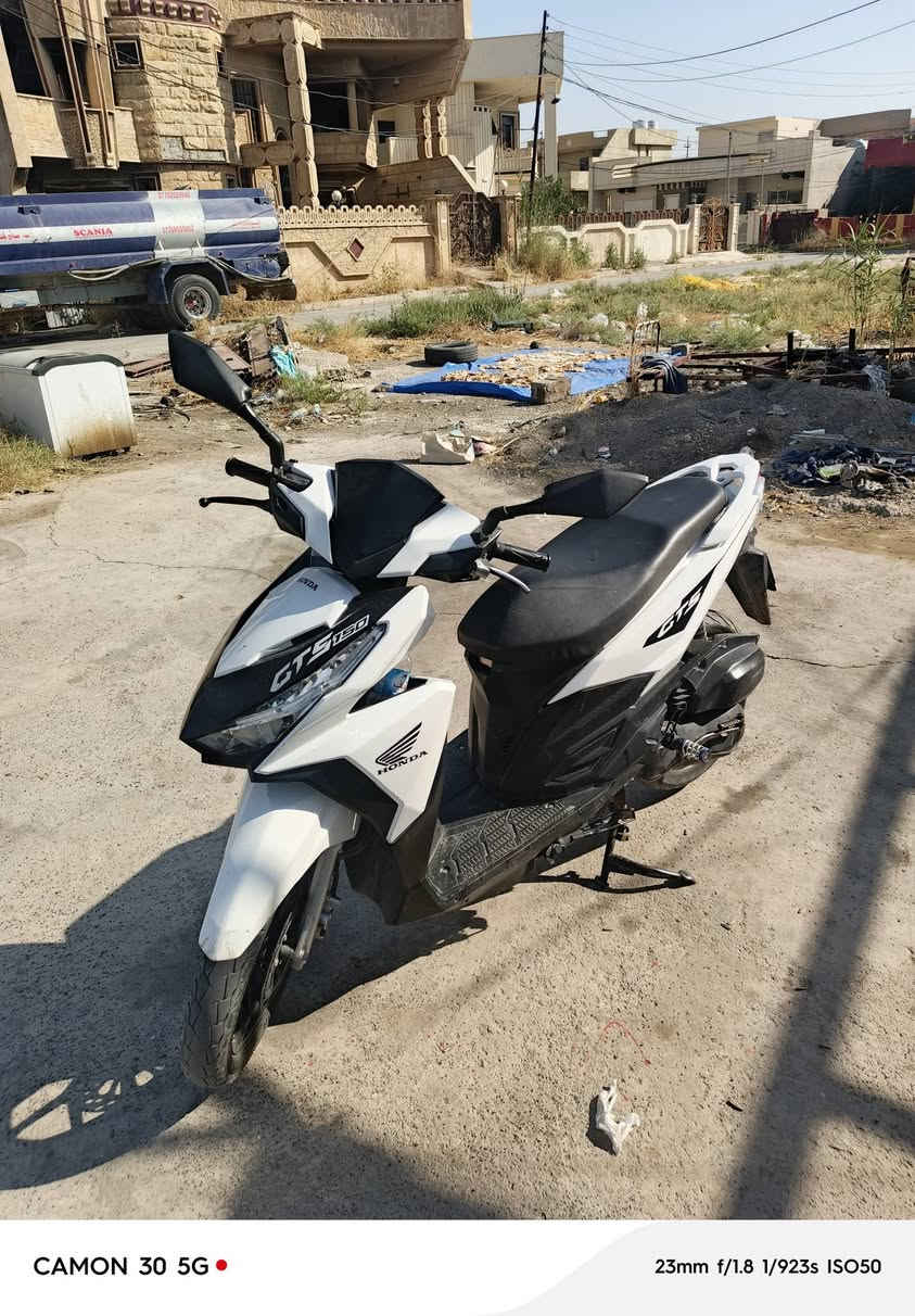 ماتور للبيع نظافه فول عنوان موصل حمدانيه اوراق ويا رقم الهاتف*********** سعر 650 بمجال
