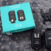 سوني ZV-E10 • عدسة ٥٠مم • فلاش كانون نيكون سوني