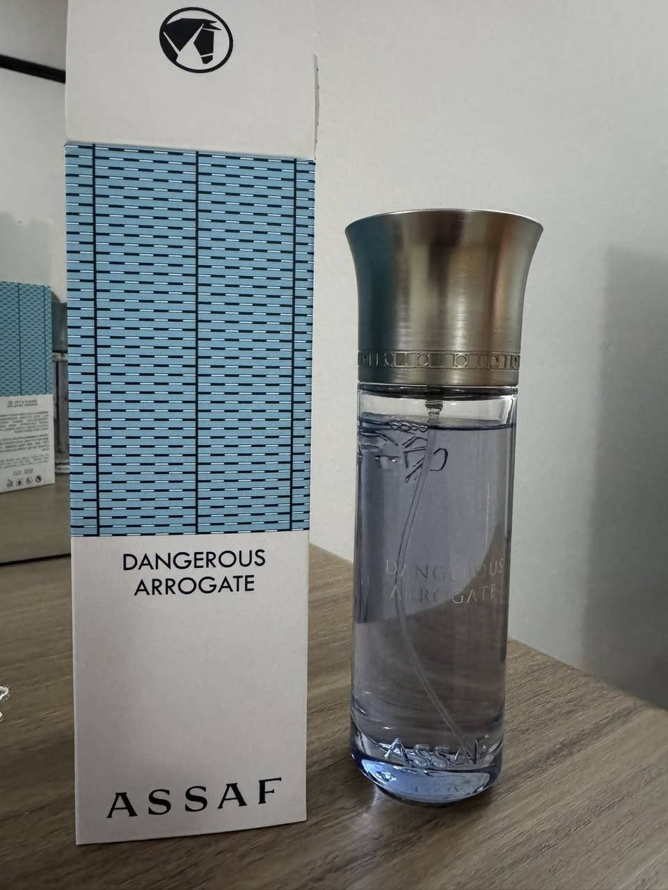 عطور
مجموعه عطور للبيع مستخدمات شي بسيط 
عطور عساف سعر القطعه :٥٥ الف 
عطر افنان سعره : ٣٠ الف 

العنوان : بغداد - كراده العرصات متواجد من ساعه ٥ العصر الى  
١١ بالليل 

رقم الهاتف : ***********
