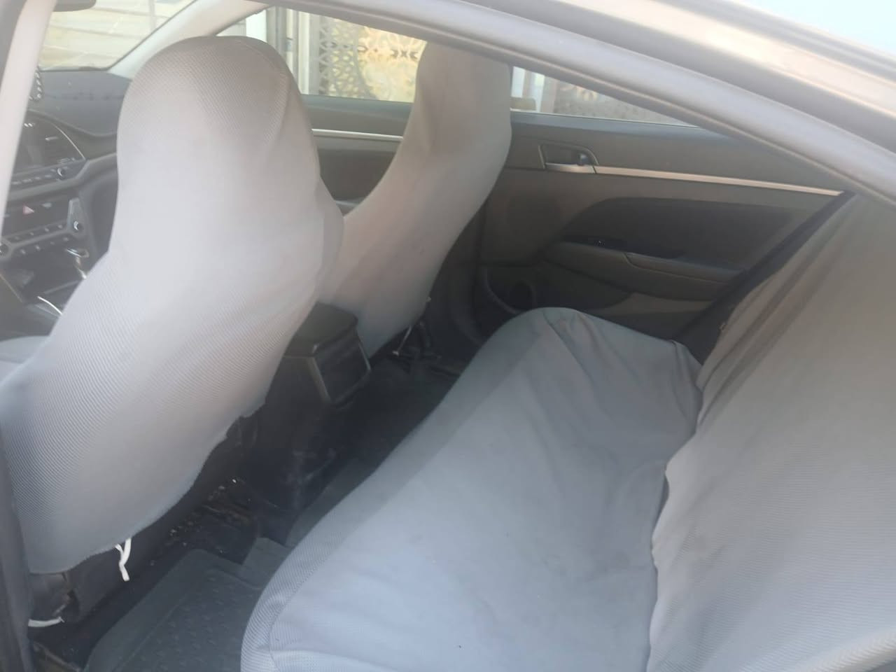 🚗 للبيع: هيونداي النترا Limited موديل 2017 بحالة ممتازة!
سيارة مميزة، نظيفة وجاهزة للاستخدام الفوري بدون أي نقص.
​📋 المواصفات التفصيلية:
• ​الموديل: 2017
• ​الفئة: Limited (فل كامل) ما عده فتحه 
• ​المحرك: 1600  توين تيربو (أداء قوي واقتصادية)
• ​رقم اللوحة: ظاهر بالصور (11-T-26723)
• ​اللون: رمادي أنيق وجذاب
​✨ حالة السيارة:
• ​السيارة بحالة الفبريكا نظيفة جداً من الداخل والخارج كما هو موضح بالصور تماماً.
• ​المحرك، القير، والتبريد بحالة ممتازة وشرط على الفحص التام.
• ​كادر نظيف ودواخل مرتبة.
ماشيه 129 الف 
​💰 السعر:• ​113 ورقة
 (قابل للتفاضل بحد معقول للمشتري الجاد).
​📞 للتواصل والاستفسار: [***********]
📍 مكان المعاينة: [بغداد/دوره ]
