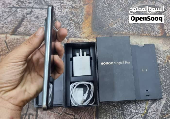 هونر ماجيك5برو ذاكره512شرط جهاز بعده لوك زلغ مابي مكاني بصره ابي الخصيب عويسيان***********السعر500الف قفل
