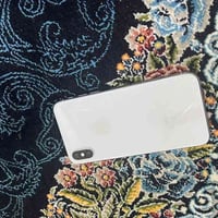 ايفون اكس اس • ٦٤ • بطاريه ١٠٠