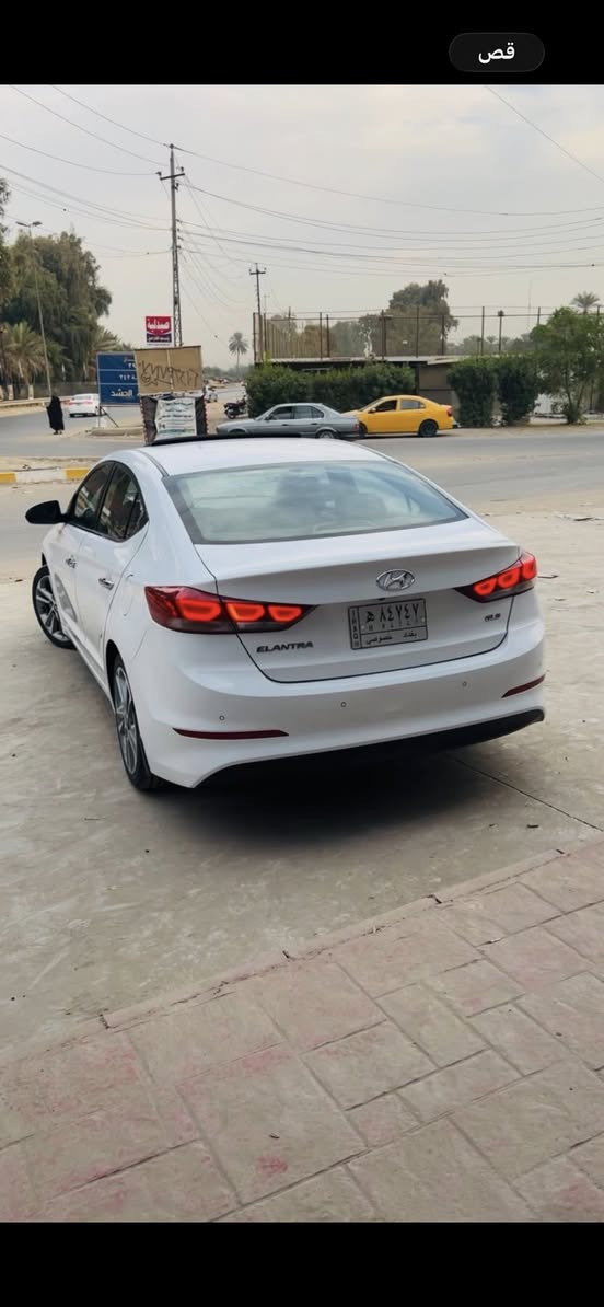 النترا  وراد ايراني. gls  خليجي. للبيع   موديل 2017.  

(داخل قرميدي _كشن كهرباء_ميموري كشن_رادار جانبي_تدفئة تبريد ب الكشن_تدفئة مقود_تبريد بيانو_ويل 17_مكينة 2000_شاشة وكامرة اصلية)
  فول vib    مكاني بغداد.    سونار مرفق بلصور.      ***********
