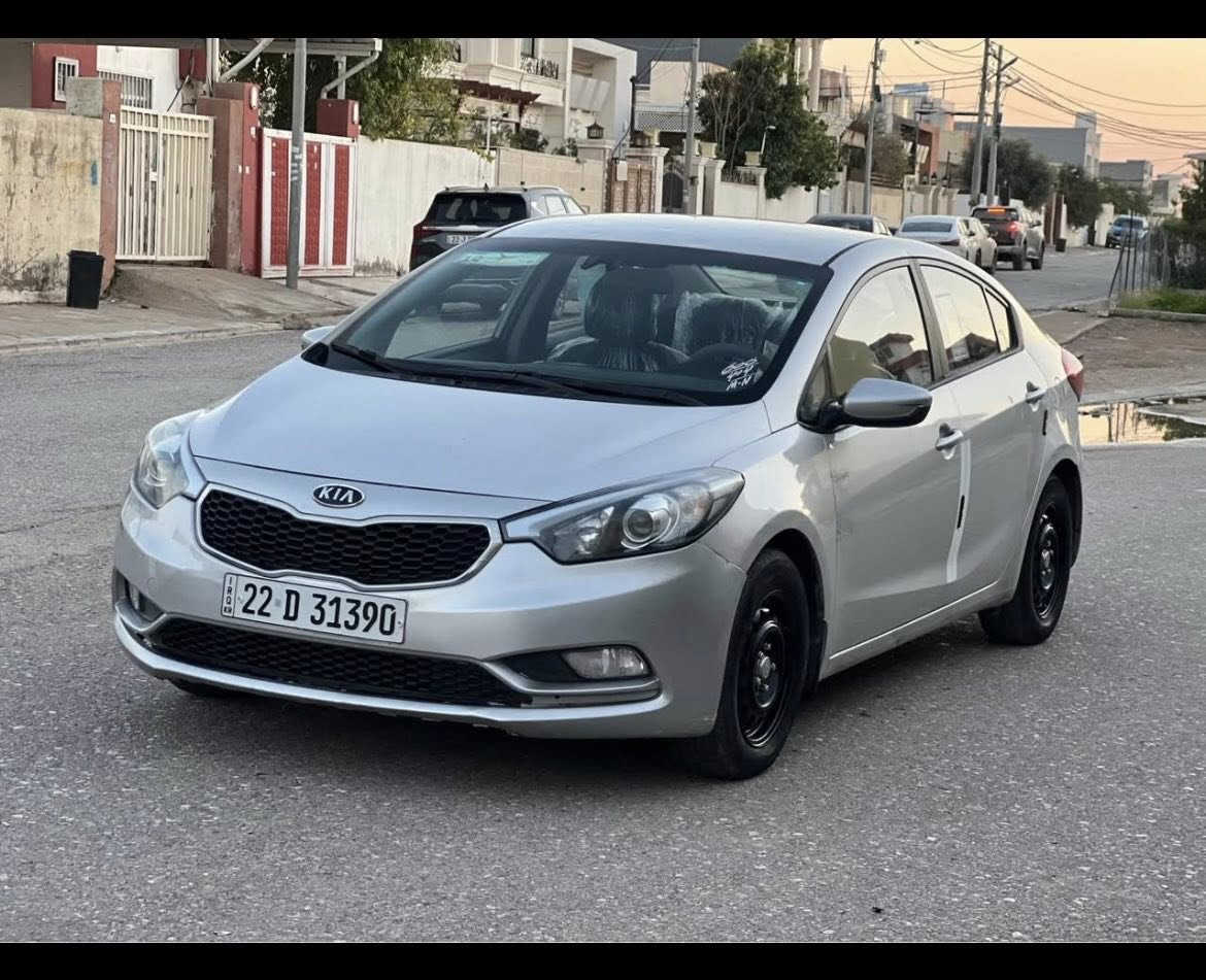 السلام عليكم كيا سيراتو 2014 خليجي ب اسمي تحويل او وكاله مكان بغداد سعر 105 وبيها مجال بسيط للاستفسار ***********
