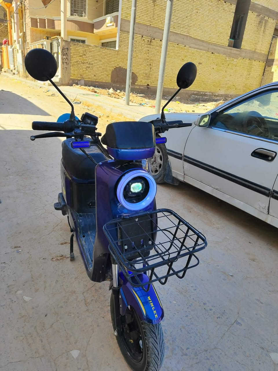 R9 2026 لون مميز سبع الوان
استعمال شهرين  كلش شغال بيها 
كهربائياتها شغاله كلها البطارية ما مستهلكه 
خمس  بطاريات العنوان النجف قرب ملعب النجف الدولي البوابه رقم 3 السعر 400 او بي مجال رقم الهاتف 
،***********
