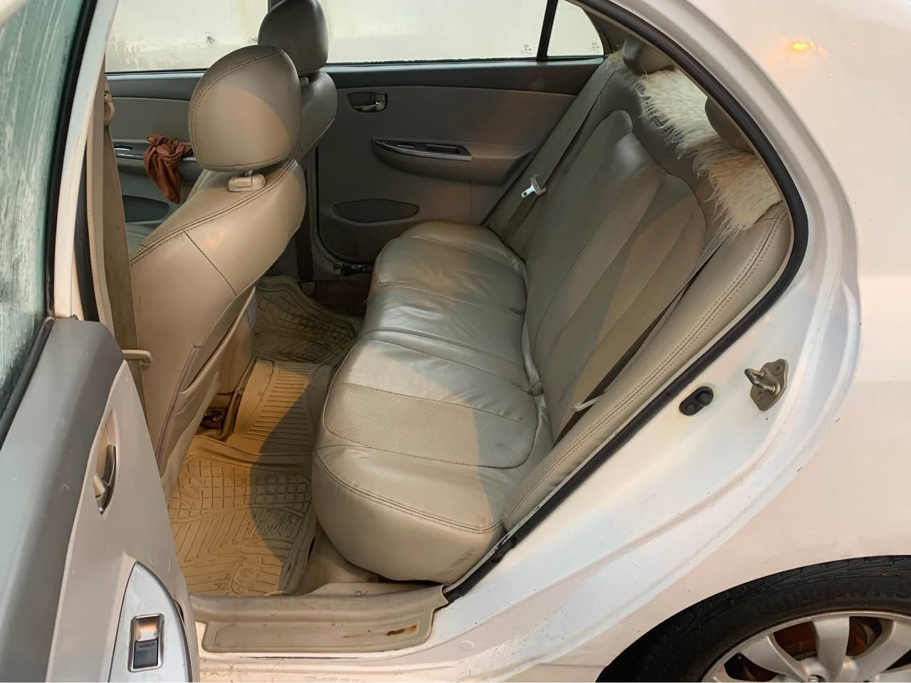 بیوایدی ٢٠١٣
مەکینەو گیر بەشەر کرۆلا
ئاوئنە ئیشارەت 
ئاوینە کارەبا
سلاید
مەکینە ١٦
تەبرید سارد گەرم 
سەنەوی پلاستیک
بەسمەیە
گیر عادیو تۆماتیک
جوار تایەی تازە 
بئ تەقەو رەقە

***********
وەتس ئەپ 
ڤایبەر
دەربەندیخان
٣٩ گلا دار بنديهكان, السليمانية
