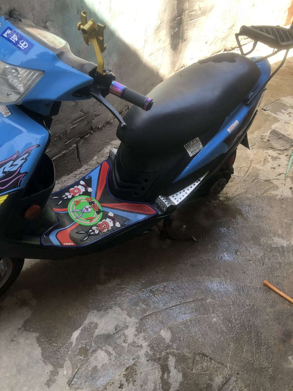 السلام عليكم دراجه ماكس عدله فول نضافه دراجه بلاديه بس محوره بوشه 55قبل شهر حورته شلعه فول تحك الكاع حك دراجه مناقصه بس قبق هندر نكره سلف كهربيات كله شغاله ماعده البك لايت 400وبيه مجال حك الجيه ونوه دراجه كفرات وسوادات بلاديه ابو الختم كله يابانيه الدراجه مكاني كربلاء امن الداخلي قرب كهوت ابو داود ***********
