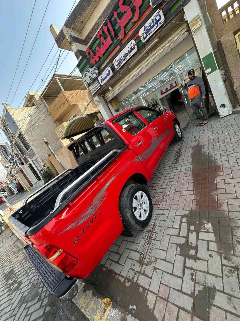 هايلوكس ناصي
موديل 2011
محرك v4
كير أوتوماتيك 
رقم بغداد 
سنوية 2027
محرك كير اكسل مكفول 
بارد ومكحل فد شي بسيط بربع البدي الجهه اليمين و ب البنيد 
ماشيه 460 
سعرها 180 بيها مجال بسيط 
 ***********
