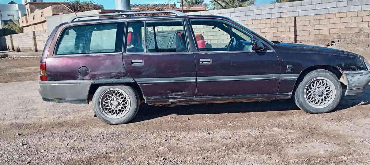 السلام عليكم يوجد سياره للبيع اوبل 20 ستيشن السياره رقم فحص نينوى سنويه وكاله بيها بس البيع حبل جاهزه اطارات وكهربائيات وكير ومحرك ومابيها اي نقص والكشر شوفت العين السعر 12 ورقه وبيها مجال لاستفسار اتصل على الرقم الموجود ***********
@إشارة
