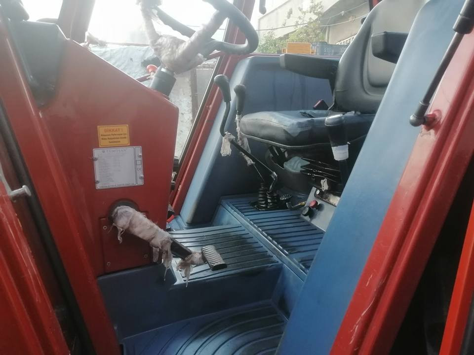 بۆفرۆشتن مۆدیل2014ڕەقەموسەنەویە ماندو نەکراوە ئیشی کاکوتی پێ نەکراوە هەمو گیانی بەشەرت هەر جوار تایەکەی نیوە زیاترە هی بن ئیشە هەمو کارەبایی مەزبوتە تەبریدی خازی تیانیە سحری 140گەڵاو معامەلە شوێن کۆیە بۆ زانیاری زیاتر پەیوەندی بکەن بەو  ژمارەی مۆبایلە و
***********/*********** كويسينجاك, أربيل
