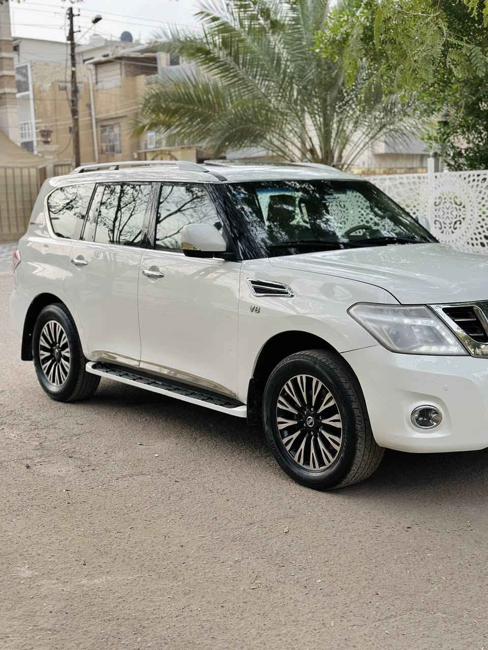 ⚜️السَلام عَليكم 👋🏻

⚜️تحية طيبة بكل ماهو جديد🇸🇦📦 و مُميز مَلك اليابان 🇯🇵 

⚜️نيسان باترول ( بَطل الدروب ) SE

⚜️موديل / 2011🚗

⚜️السعر / 232 💵 وبي مجال للشراي ⁉️بيع فقط بدون ❎مراوس  

⚜️:السيارة خلجية بدون حادث بدون ضربة بيها بارد ومكانات جراد معروف اللون الصدفي بالياباني وخصوصاً الباترول يجرد خلل مصنعي مكانات قليله وعندي صورها قبل لا اسويها كير و محرك بشرط ممفتوح حدادية و تايرات جديدة سنوية و ارقام جديدة تحويل ثاني يوم .

⚜️السيارة المحرك الصغير SE 5600 المرغوب  
320 🐎 
⚜️مواصفات / 📑

⚜️( فتحة ✅، كشنات مخمل وعليها دوشمة جلد الكشنات مع البيبان والتكم ✅، زنون بلادي✅ ، ثلاجة✅ ، صندوق كهرباء مع بصمة الابواب  
كشنات كهربائية ✅، أنضمة قيادة 4 فور ويل✅ ، 7 راكب ✅، كاميرة خلفية مع حساسات امامي خلفي مع رادار امامي ✅، بيه بعد هواي✳️ 

✅⚜️مواصفات 📑) 

✅⚜️للاستفسار / ***********/***********/📱
