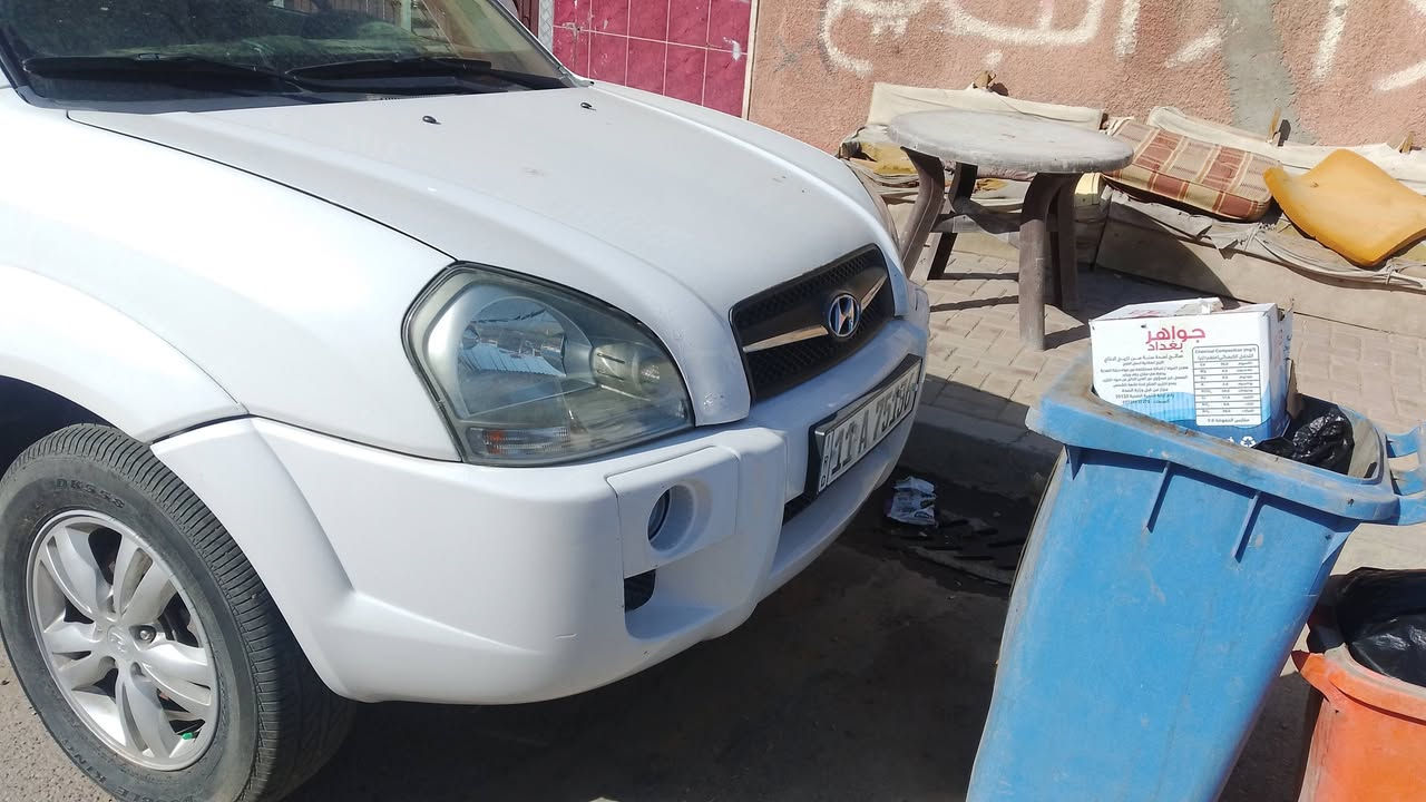 2009بغدادخليجي محرك 6Vبيها فتحة جاملغ صبغ احلى من الواقع كاملة من تبريد وكلشي بيها شغال السعر 110وبيها مجال للطيبين *********** بغداد حي اور
