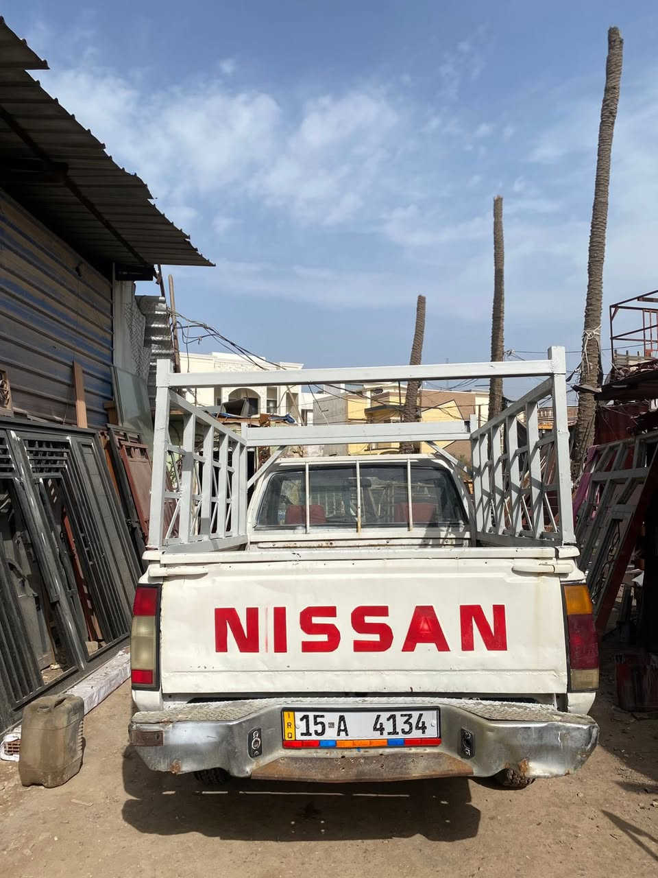 لام عليكم نيسان داكسن موديل ١٩٩٣مصبوغه عام رقم انبار مشروع وطني التفاصيل اتصال عل الرقم 
***********
السعر ٣٥وبي مجال 
مكلف بل نشر ؟
