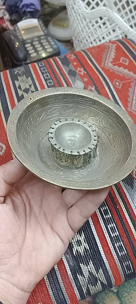 نوادر طرق يدوي طاسة الخلاص وزن ثقيل شغل يدوي قديم 
السعر 30 ألف


**إذا كنت صاحب هذا الإعلان وتريد حذفه لأي سبب، رجاءا أرسل رسالة إلى الدعم الفني**