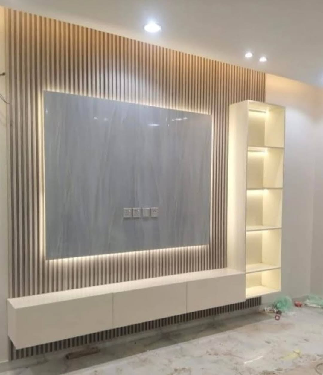 تم انجاز بعض العمل المنوع ارجو ان ينال اعجبكم ديكور بلازمه بديل الرخام وبديل الخشب مع بوكس اناره المخفيه 
نعمل لخدمتكم كافه أنواع الديكورات ونقوش وصبغ الخاص واجهيات البيوت بأنواعها بديل الرخام وبديل الخشب بأنواعها مع أحدث استايل لديكور الاستفسار اتصل على الرقم ***********
*********** بادارة حجي واثق
