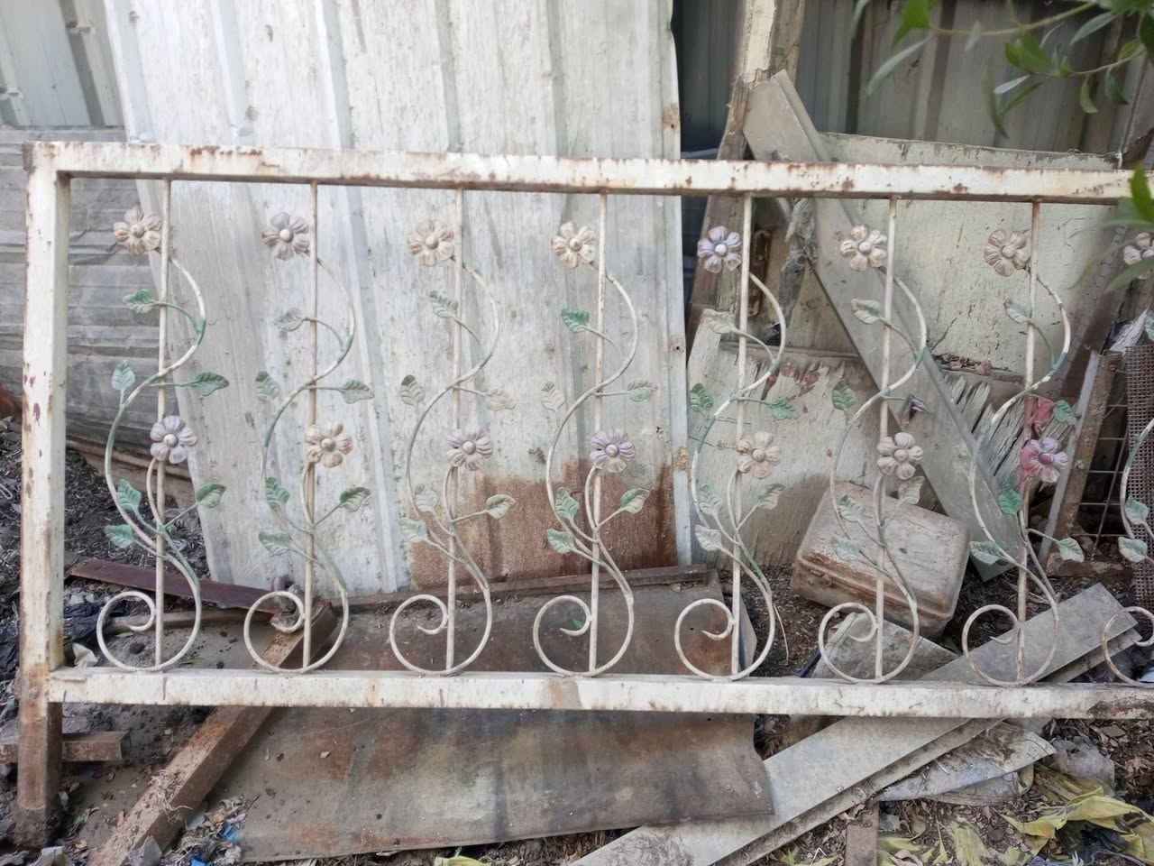 السلام عليكم محجر حديقه للبيع10متر
السعر 250وبي مجال


**إذا كنت صاحب هذا الإعلان وتريد حذفه لأي سبب، رجاءا أرسل رسالة إلى الدعم الفني**