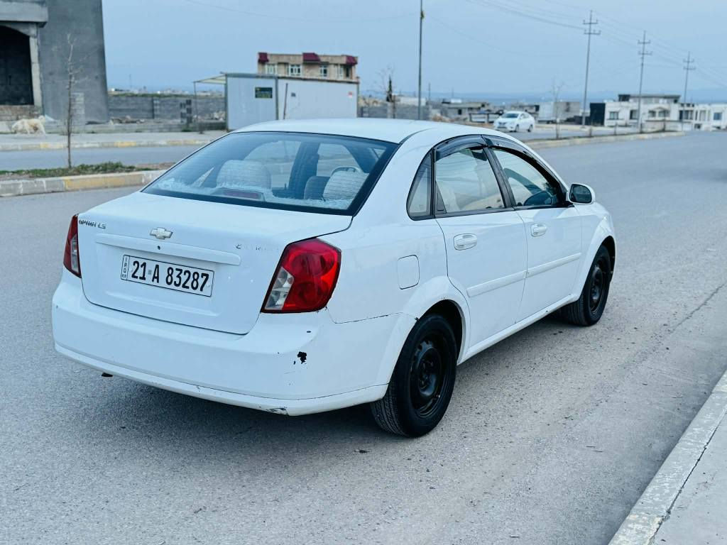 ئۆپترا ٢٠١١ گێر عادی گێڕ و مەکینە بە شەرت چوار تایە و ویلی نوێی لە ژێرە توندو تۆڵە بێ مەسروفە یەک پارچەی بۆیاخە بێ ناوگرتن 
سعر: 74$
ژ.م:*********** كويسينجاك, أربيل
