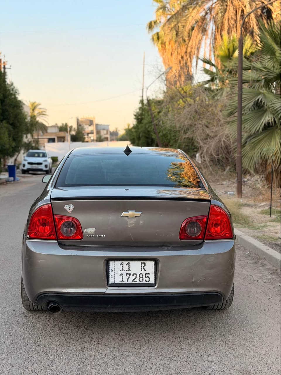 السلام عليكم 
ماليبو ٢٠١٣ وارد امريكي 
السياره داخله كلين فقط دعاميه هنا بيها خشوم الجاملغ صبغ 
مكينه ٢٤٠٠ ٤ سلندر 
كير اوتو 
تحكم ستيرن 
السياره جاهزه تبريد جديد 
صدر جديد وكامل 
رقم بغداد الجديد تحويل ثاني يوم 
مكانها بغداد اليرموك 
السعر ٧٧ ورقه وبيها مجال 
***********
*********** بغداد, العراق
