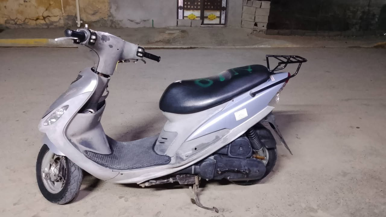 ماكس منغولي
رمبه رمبه رمبه صار شهرين ونص 
ع وضعها مثل ما طلعتها من لمعرض 
فقط مبدل الاسبايدر مالها والاصلي مالها موجود كلشي مابي بس اني شاد هاذا للجماليه  وملاحها بعد احلى من الصور 
مكينه مامفتوحه جيب وياك ألف فيتر مو واحد لا تبخير ولا اي شي كلجات جديده بريكات جديده وضع لمعرض كلشي مامبدل بيها 
سعرها/800 قفل قفل لا تعاملني ولا اعاملك 
***********
