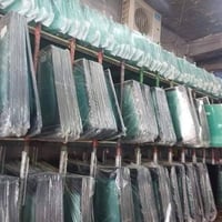 تركيب زجاج سيارات • زجاج مضلل • خبرة ٣٥ سنة