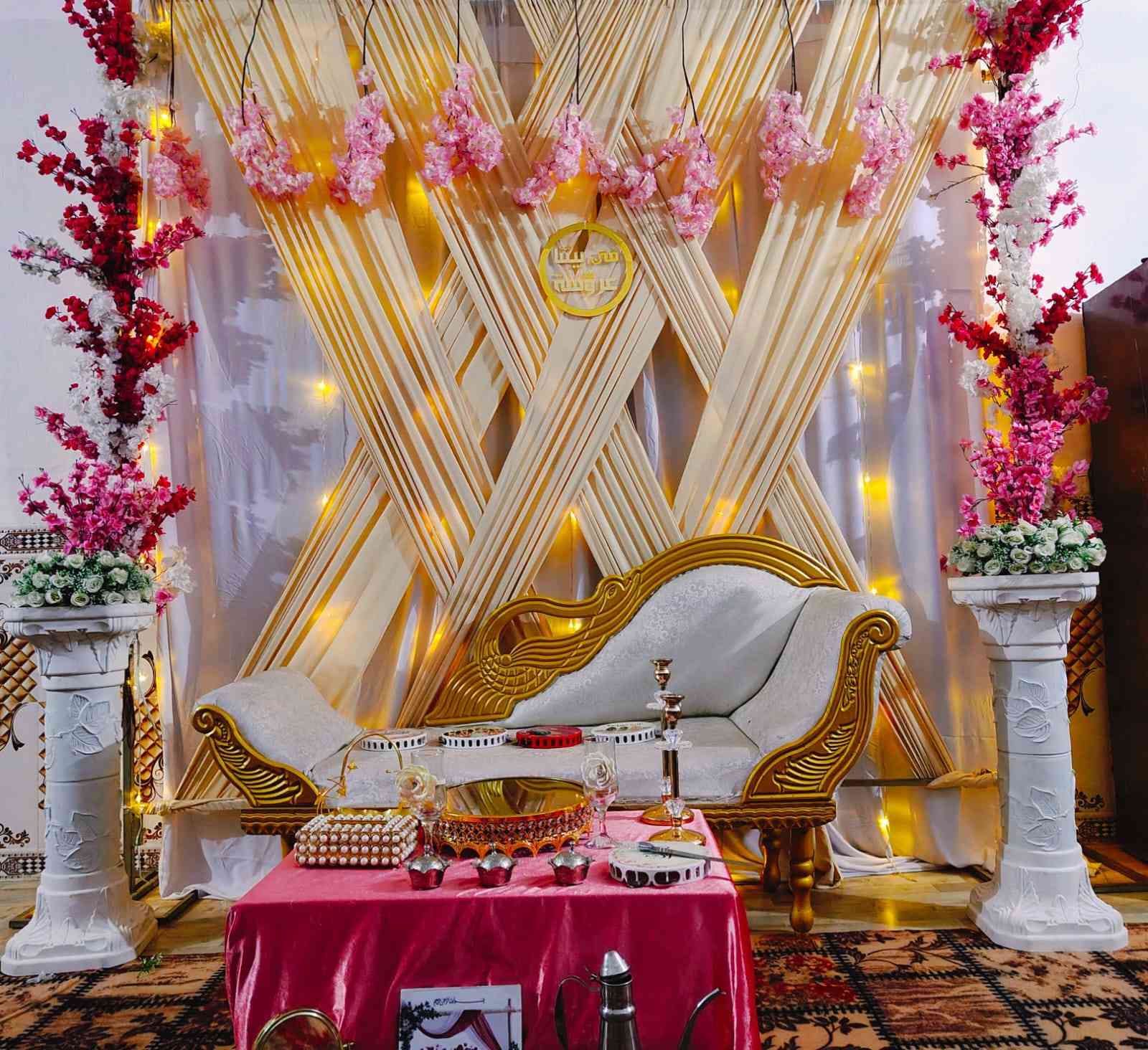 🌸 ✨
:
✨ @.
#
#خلّي حفلك أسطورة مع صالون ديفا ✨
بأجمل أناقة وأروع إطلالة، صالون ديفا يقدّم لكِ كل ما تحتاجينه ليكون يومك مميّز ولا يُنسى مو فقط مكياج 💖
💄 مكياج احترافي
💅 أظافر – تسريحات – عناية كاملة يوفر لكم أيضا كوشات بما يلي
👰 كوشات أعراس وحفلات بتصاميم فخمة
⛺ جميع جوادر الأفراح حسب الطلب
💐 بوكيهات ورد طبيعي وصناعي بجميع الأنواع
🖼 تصميم وطباعة ملصقات وصور
💌 كارتات زواج – بطاقات تخرج – بطاقات جميع المناسبات
🎉 تنظيم حفلات متكاملة من الألف إلى الياء
🎁 شنو ما يخطر ببالك للحفل… نوفره إلك!
🔥 خصم خيالي 75% + هدية مميزة لفترة محدودة 🔥
📍 صالون ديفا – لأنكِ تستحقين الأجمل دائمًا
📩 للحجز والاستفسار راسلونا خاص 💕0788 791 4891
