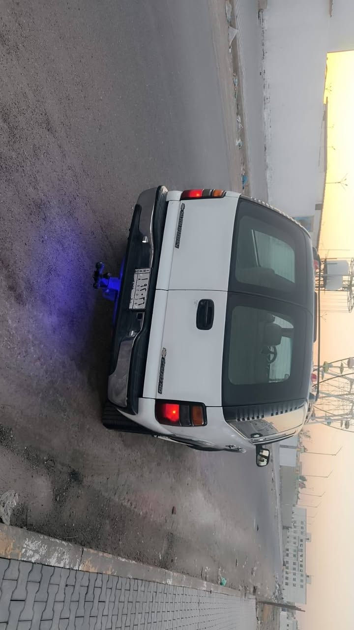 سلام عليكم 
يوگن مديل2000 🪬
رقم ديالى باسمي شرط التحويل 
غرفة بجيس كلش نضيفة . 
مكينه كير اكسل شرط كارتون
كهربائيات كاملة على وضع الشركه
نضام تقسيم هورن اصلي
منضومه زنون كاملة غازي 
مكينه5300كفالة 
كير700
تخم تاير جديد اصلي
سيارة بصمه +تشغيل عن بعد 
سيارة كفالة من لضربة  
فقط تغيير لون
كشر واضح بصور 
بلحيقية احلى من لصور 
((سعر90)) 
((مكان بغداد الحسينيه)) 
((***********)) واني بخدمة الجميع ❤
((***********))
