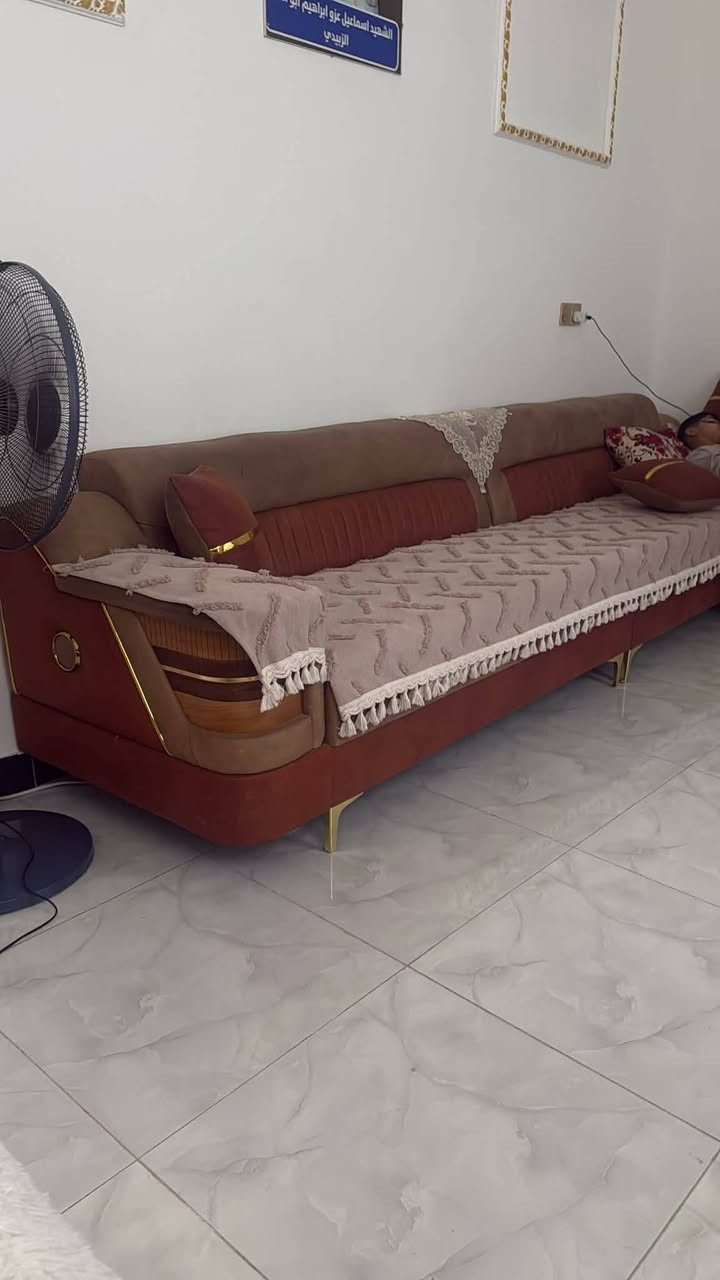 تخمين نظيفات وجديدات للبيع ثنينهن ب750 وبيهن مجال للاستفسار خاص


**إذا كنت صاحب هذا الإعلان وتريد حذفه لأي سبب، رجاءا أرسل رسالة إلى الدعم الفني**