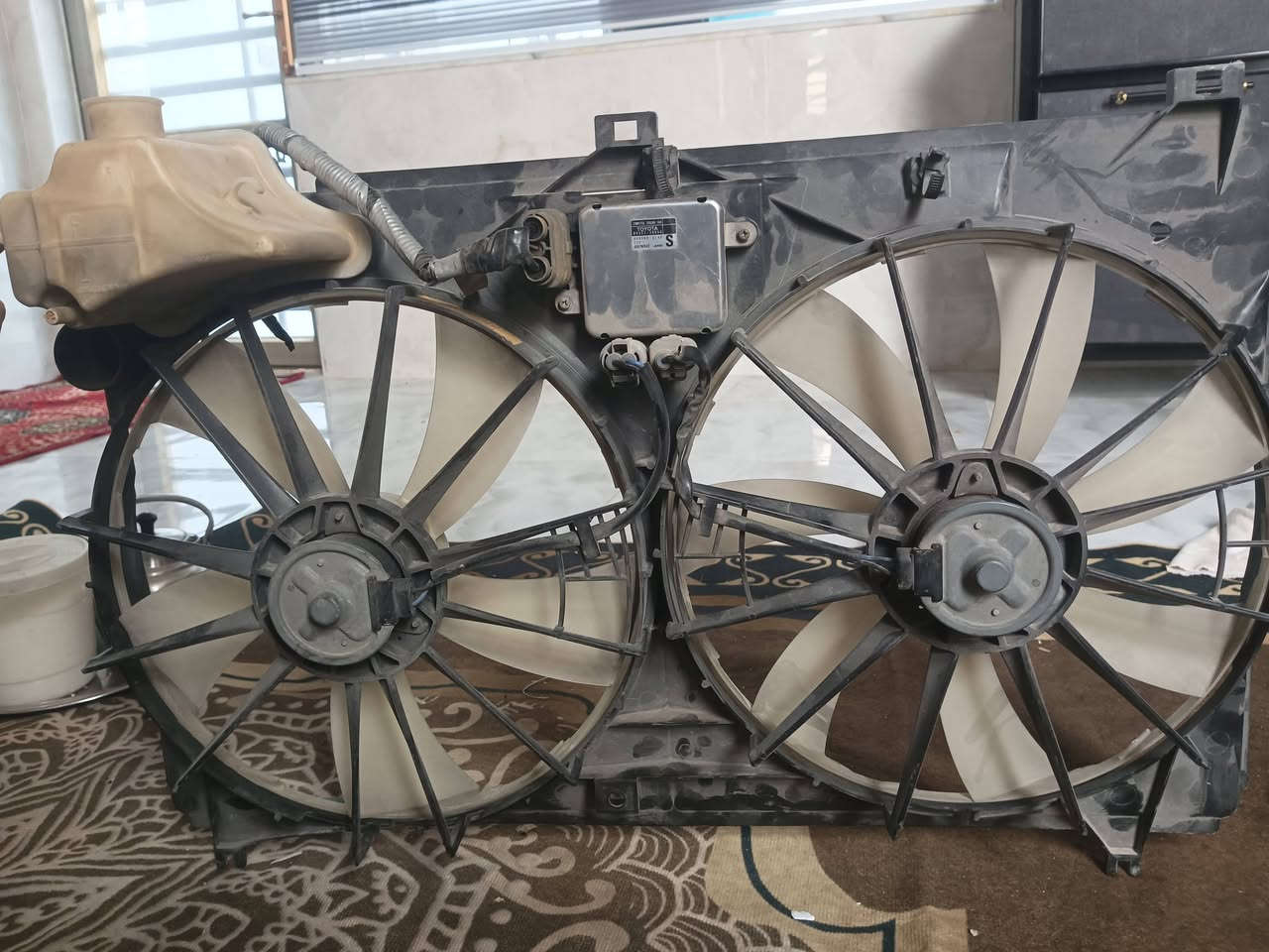 سلام عليكم للبيع مروحه تبريد ام ثنيم السعر 50الف مكان نجف الاشرف رقم التصال ***********
