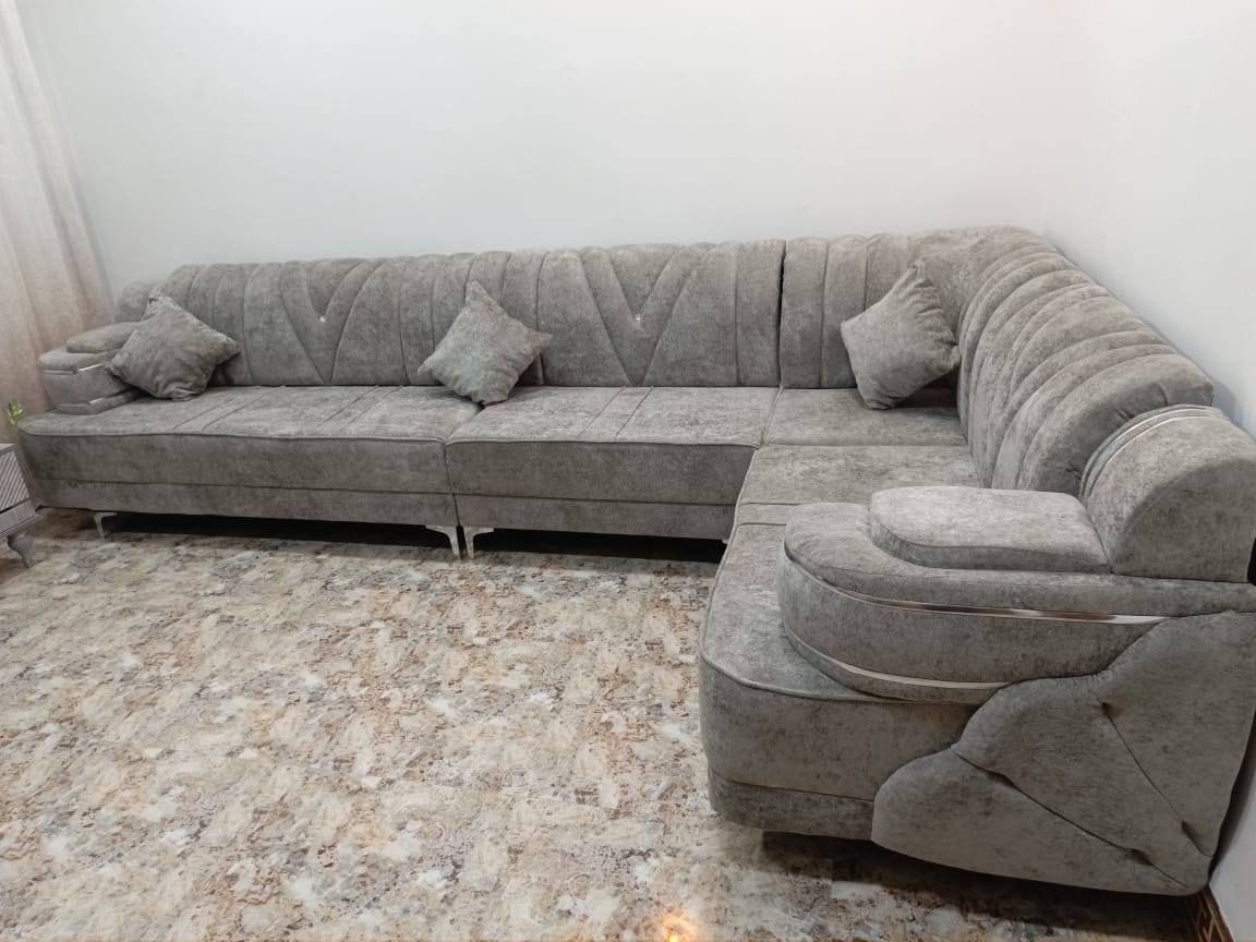 بـالأقـسـاط الـمُـريـحـة.. جـدّد أثـاث بـيـتـك مـع "سـفـيـر" ✨
يعلن معمل ومعرض سفير عن وصول أحدث موديلات (الدايون وتخم القنفات) بتصاميم تجمع بين الفخامة والراحة.
• خياراتنا: متوفر (جاهز) للاستلام الفوري، أو (تفصال) حسب ذوقك وقياسات منزلك 📏. 
. متوفر جميع للاوان ومديلات الي تناسب ذوقك 😉♥️
• نظام الدفع: أقساط ميسرة تناسب الجميع 🛑.
• الضمان: نوفر لكم ضماناً حقيقياً وضمان صيانة لنحسم  ثقتكم 🤝.
📍 العنوان: الزهور - خلف أفران الكرخ - بالقرب من جامع الشهيد صباح.
📞 للحجز والاستفسار: *********** (متوفر واتساب)
زورتنا تسعدنا.. ستجدون ما يرضيكم بالتأكيد! ✅
