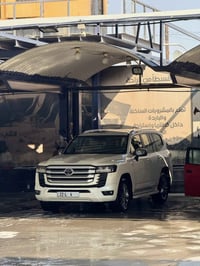 لانكروز2022 توين تيربو السياره جديده كلش السياره مغلفه نانو بل كامل تخ...