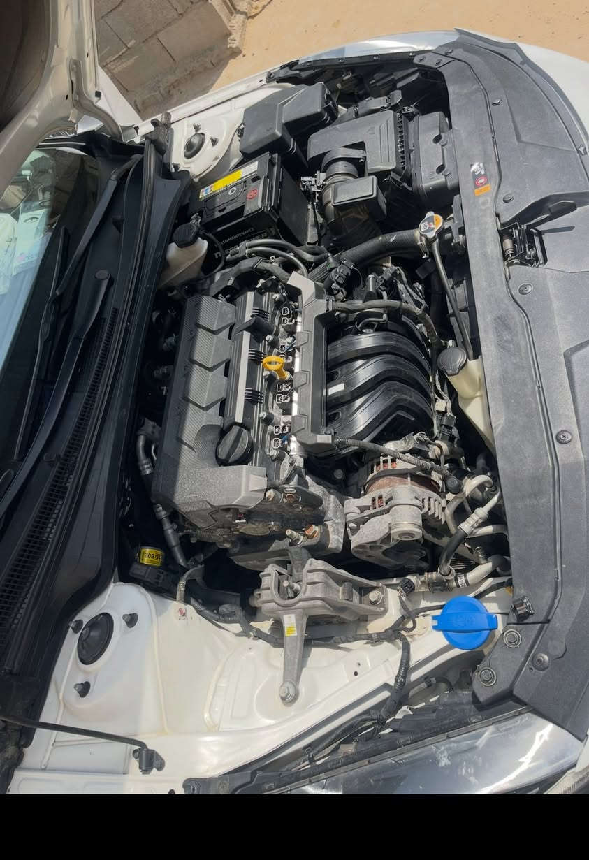 سلام عليكم سياره انتره للبيع افانتي وارد كوري بيه مكانات صبغ فقط سياره فول مواصفات رقم معوقين عماره مكينه 1600 سياره نضيفه كلش مرتبه من داخل المكان البصره 
السعر 147//***********
