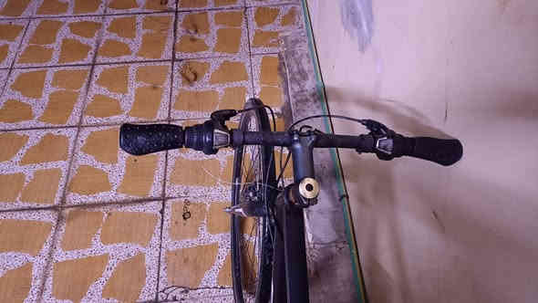 للبيع بايسكل شيمانو السعر 110 ***********
