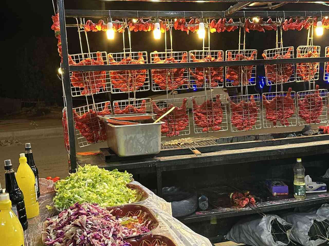 السلام عليكم زبائنا الكرام 

افتتاح مطعم مشويات الكرار
يوم ثلاثاء مصادف 2025/1/20
الساعه 3 عصرا 
متواجدين طيله ايام السبوع من 7صباحا الى 12مساءآ

دجاج على فحم+تمن وخبز مقبلات 
اجنحه على فحم ويه تمن وخبز مقبلات 
طاوق على فحم ويه تمن وخبز مقبلات 
عرايس على فحم ويه تمن وخبز مقبلات 
كباب لحم غنم
كباب دجاج 
معلاك غنم
تكه لحم غنم
گلب غنم
جلاوي 
كل المشاوي متوفره  
توصيل مجاني كافه المحاويل 
الرقم التوصيل 
***********
🔥🔥🔥🔥🔥🔥🔥🔥🔥🔥
الموقع محاويل نزله حي 17 مقابيل ڨينيسيا 
 🔥🔥🔥🔥🔥
الرابط بث مباشر يوميه تجهيز وتخمير المطعم تيك توك لايف 
tiktok.com/@k.ar426
