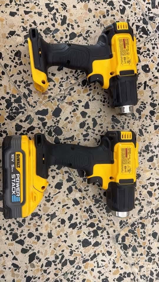 Heat gun 
النوع ديولت اصلي امريكي مستعمل نظيف 
للبيع 
20 volt


**إذا كنت صاحب هذا الإعلان وتريد حذفه لأي سبب، رجاءا أرسل رسالة إلى الدعم الفني**