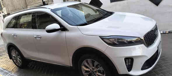 سلام عليكم سياره سونتو 7راكب 6 سرندو 3قطع تبريد مكفوله خليجي  رقمه بغداد مشروع وطني رقم هاتف(***********)
