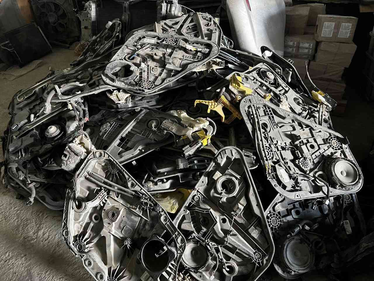 من رخصة الادمن 

تتوفر قطع غيار  كوري عام حديث وقديم 
تتوفر خدمة توصيل جميع محافظات العراق 

جملة - ومفرد 

العنوان - بغداد نادي الطلبة 

***********
